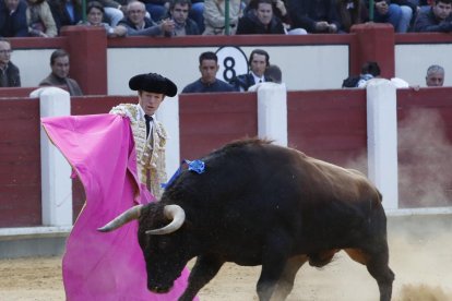 Borja Jiménez en la primera corrida de la Feria de San Pedro Regalado