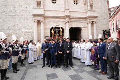 Ofrenda floral y procesión de San Pedro Regalado