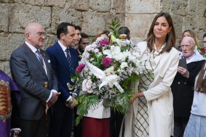 Ofrenda floral y procesión de San Pedro Regalado