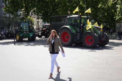 Concentración y manifestación de las Opas para exigir apoyos para garantizar el futuro del campo.