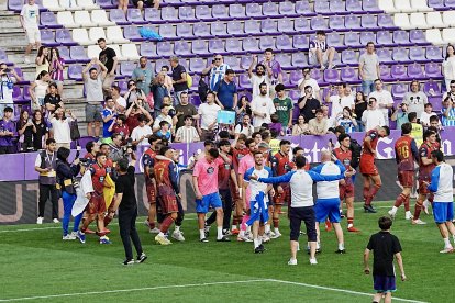 El Deportivo celebra el ascenso en Zorrilla.