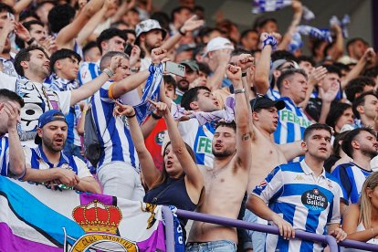 El Deportivo celebra el ascenso en Zorrilla.