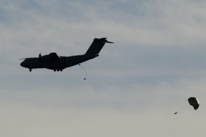 Paracaidismo de vértigo en la Base de Villanubla