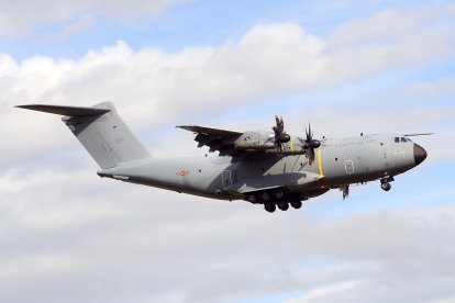 Paracaidismo de vértigo en la Base de Villanubla