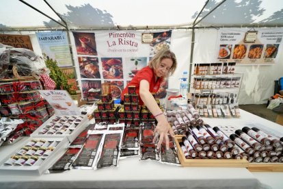 Feria del Espárrago y la Artesanía de Tudela en Valladolid.