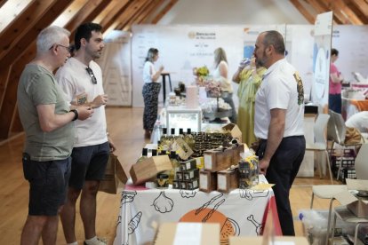 Mostradores de la IV Feria Dulcería en La Granja