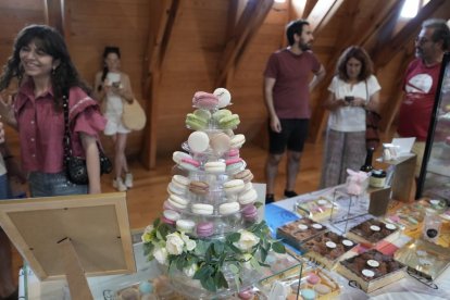 Mostradores de la IV Feria Dulcería en La Granja