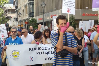 Manifestación de trabajadores autónomos por las calles de Valladolid.