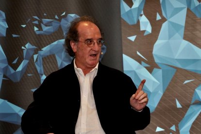 Julián Redondo durante Los Desayunos de la APDV.