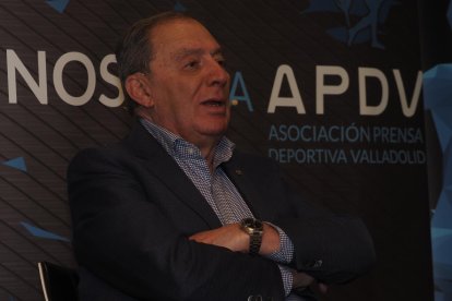 José Miguel Ortega durante Los Desayunos de la APDV.