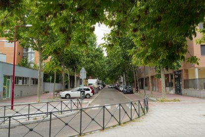 Calle del Monasterio de Santa María de Montserrat en la actualidad