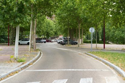 Calle del Monasterio de Santa María de Montserrat en la actualidad
