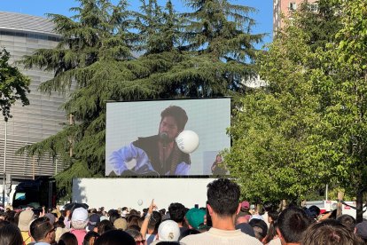 Concierto de Siloé en la plaza de Lima en Madrid durante la visita de León XIV