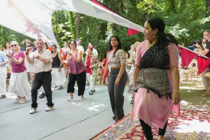 Sesiones musicales y de danza en el Jaipur Literature Festival en el Campo Grande de Valladolid.