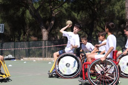Deporte Adaptado en el Pinar de Antequera.