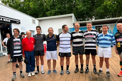 Imágenes de la 'quedada' de la familia Alonso-Lasheras, emblema incombustible del rugby español.