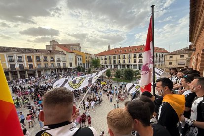 El chupinazo de las fiestas de San Juan en Medina de Rioseco