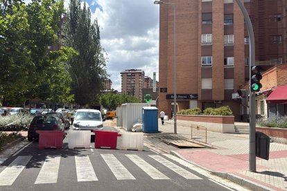 Obras de la red de calor en Adolfo Miaja de la Muela