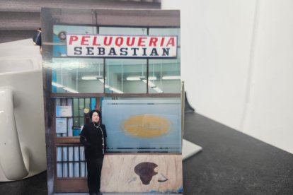 Noemí Vázquez, de la Peluquería Noe Sebastián, en una imagen antigua