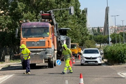 Obras de asfaltado en Manuel Jiménez Alfaro