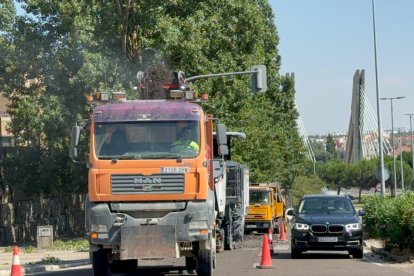 Obras de asfaltado en Manuel Jiménez Alfaro