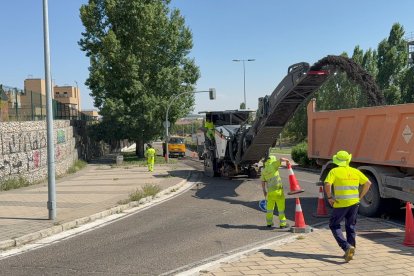 Obras de asfaltado en Manuel Jiménez Alfaro