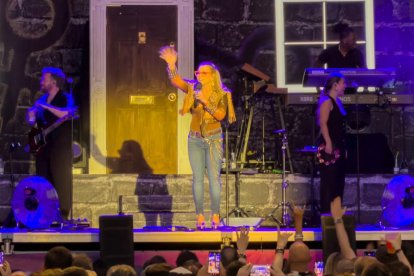 Un momento del concierto de Anastacia en el Pingüinos Arena de Valladolid.