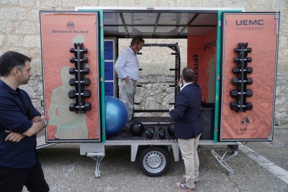 Presentación del gimnasio itinerante para los pueblos de Valladolid.