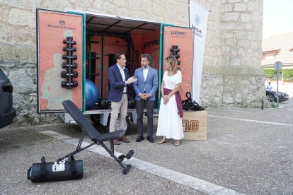 Presentación del gimnasio itinerante para los pueblos de Valladolid.