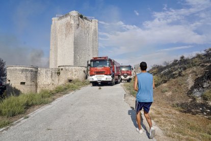 El incendio en Íscar afecta al castillo