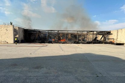 El incendio en Íscar (Valladolid) en su castillo.