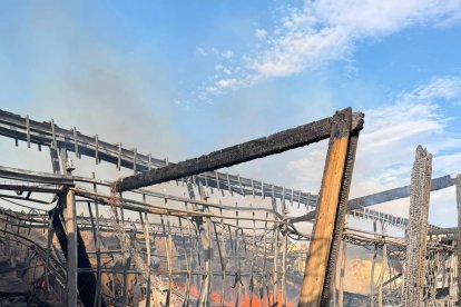 El incendio en Íscar (Valladolid) en su castillo.