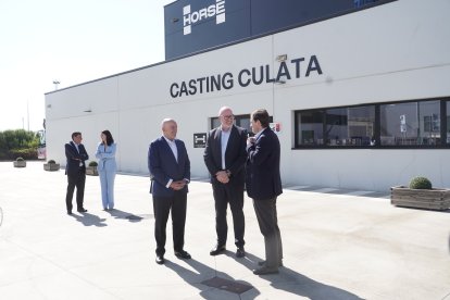 Presentación de la nueva planta de fabricación y casting de culatas de Horse