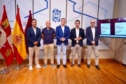 Presentación del partido femenino entre España y Turquía sub16.