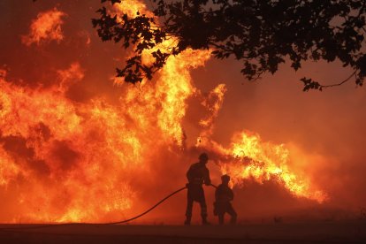 Lucha contra el fuego de Fermoselle (Zamora)