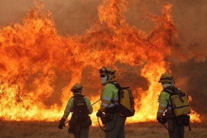Lucha contra el fuego de Fermoselle (Zamora)
