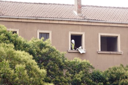 Actuaciones previas al derribo de la Casa Cuartel de la Plaza Vadillos de Valladolid.