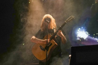 Un momento del concierto de Rusowsky en la Plaza Mayor de Valladolid