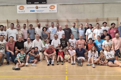 Imagen del I Torneo de baloncesto Veteranos Valladolid celebrado en el pabellón Lalo García.