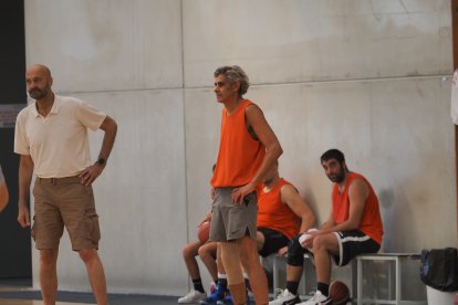 Imagen del I Torneo de baloncesto Veteranos Valladolid celebrado en el pabellón Lalo García.