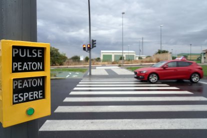 Reapertura al tráfico del Camino Viejo de Simancas, en Valladolid, tras las obras