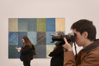 Exposición 'Azul Castilla' de María Tinaut