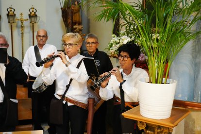 Acto dentro de la iglesia de La Pilarica.