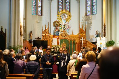 Acto dentro de la iglesia de La Pilarica.