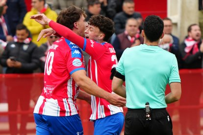 El Tordesillas celebra uno de sus goles ante el Guadalajara.