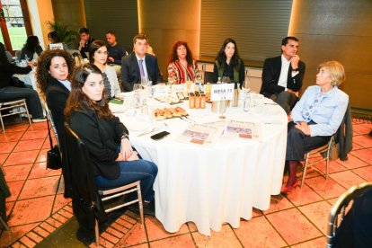 Club de prensa 'Conversaciones Políticas' con el alcalde de Valladolid, Jesús Julio Carnero
