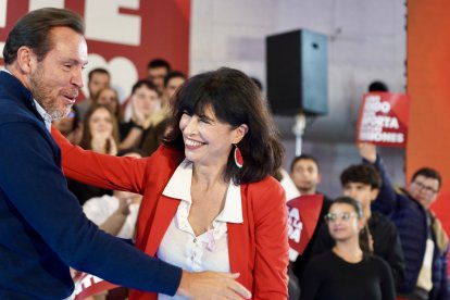 Un momento del mitin de precampaña del PSOE en la Cúpula del Milenio en Valladolid.