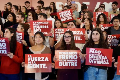 Un momento del mitin de precampaña del PSOE en la Cúpula del Milenio en Valladolid.