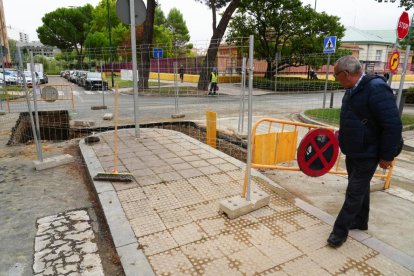 Estado de las obras de la red de calor en Huerta del Rey en Valladolid.
