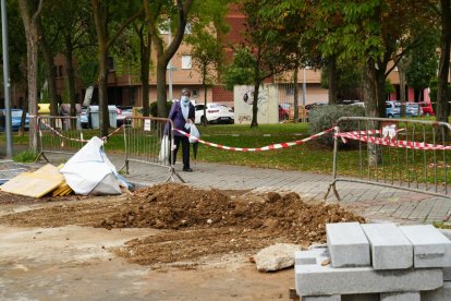 Estado de las obras de la red de calor en Huerta del Rey en Valladolid.